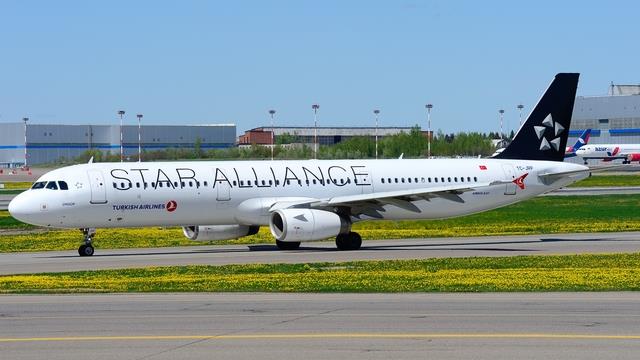 TC-JRP:Airbus A321:Turkish Airlines